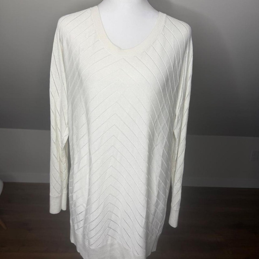 Banana‎ Republic Ivory Chevron Pointelle Knit Sweater Minimalist Cozy Crewneck